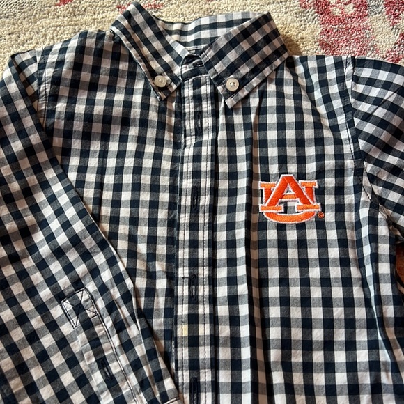 Auburn button down, 2T plus 2t tshirt - Picture 2 of 4